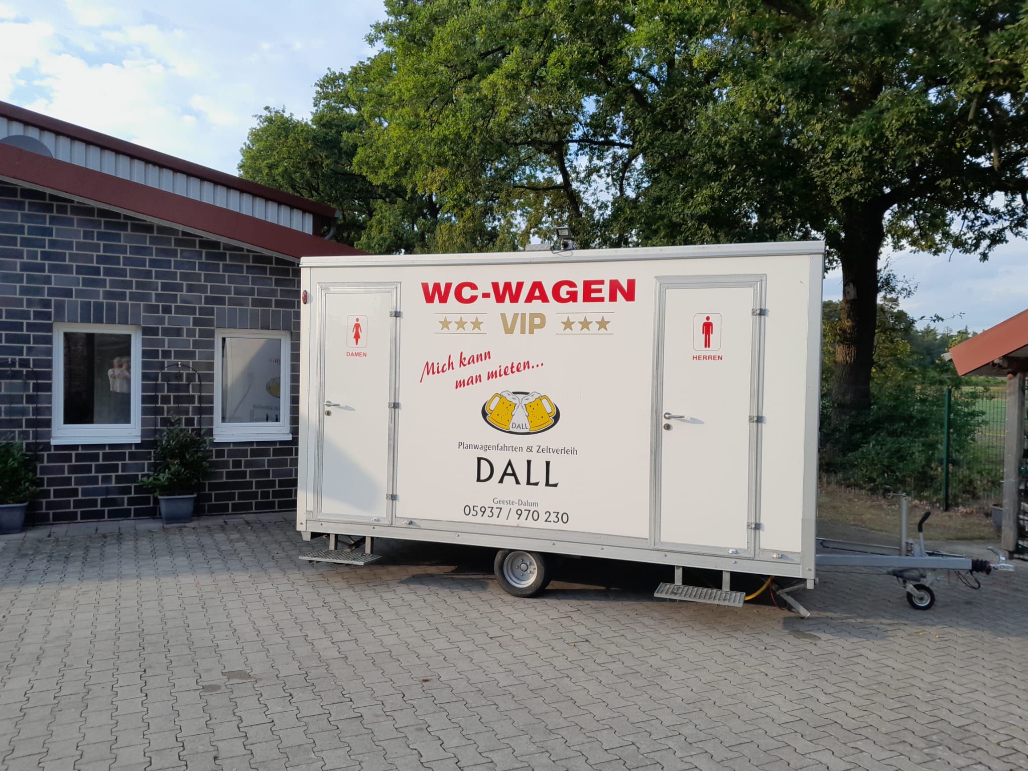 Toilettenwagen